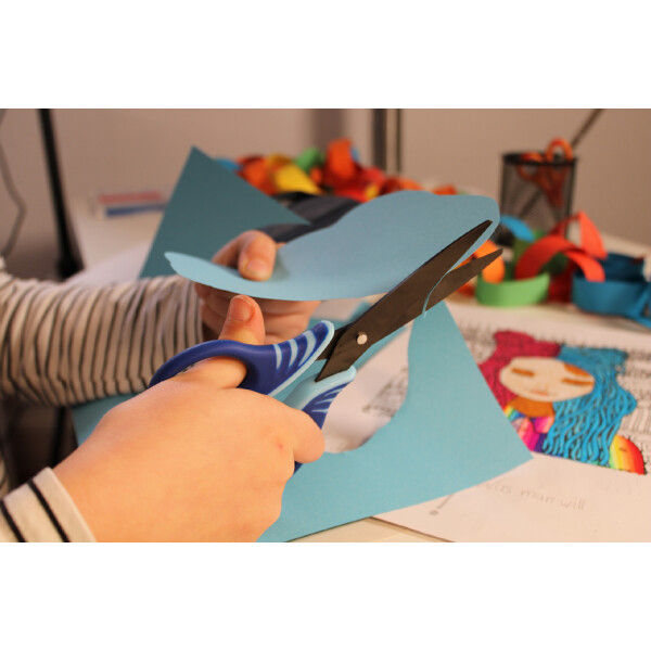 WEDO Bastelschere Gripy black, spitz, Länge: 130 mm, 30er