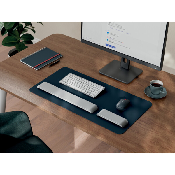 LEITZ Schreibunterlage, 700 x 360 mm, aus recyceltem Leder