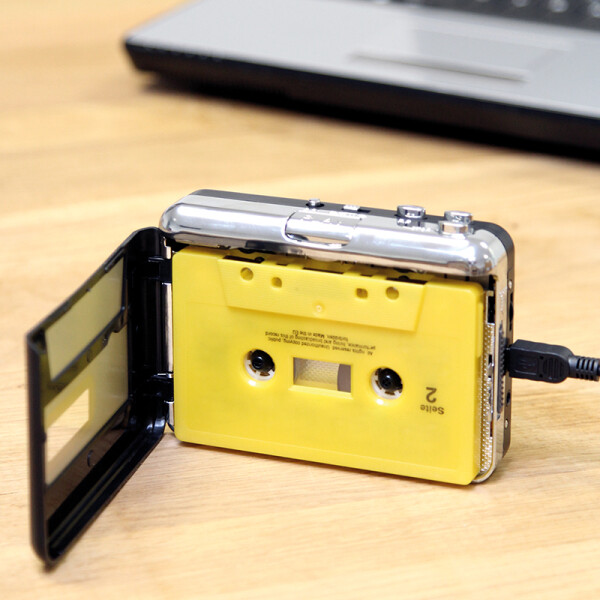 LogiLink Walkman, mit Konverter Funktion, schwarz silber