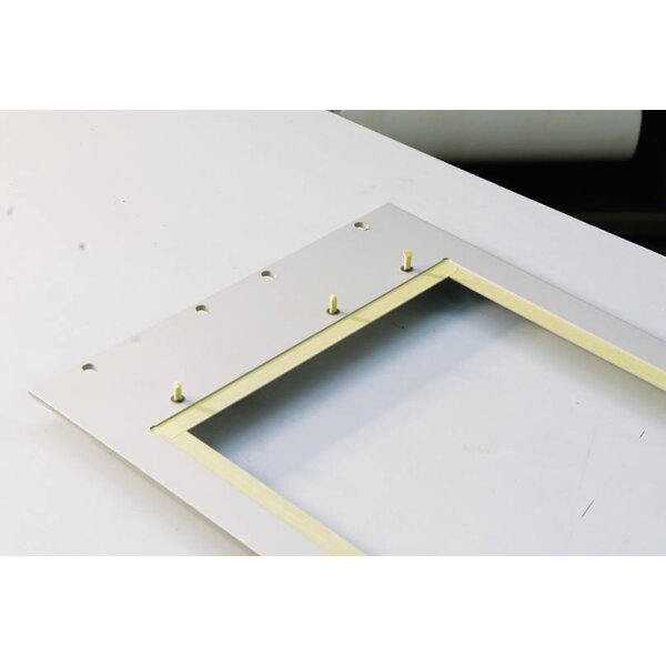 tesa Maler Krepp 4317 Papierabdeckband, 25 mm x 50 m