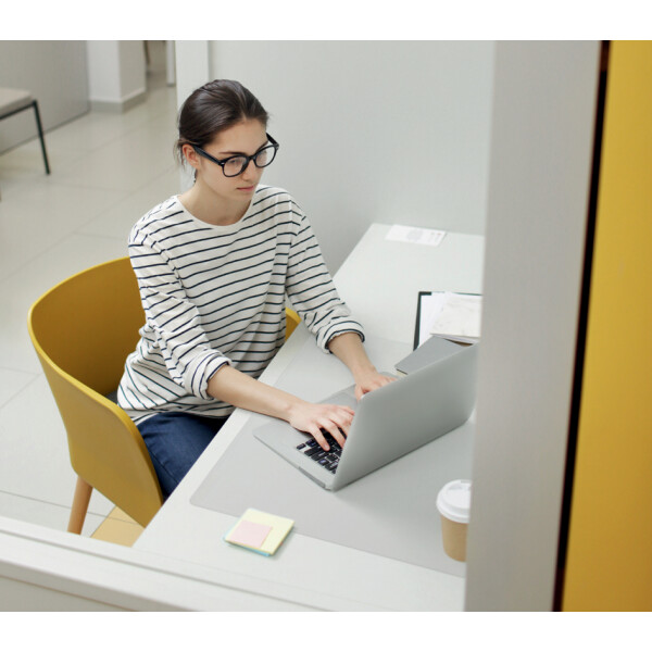 DURABLE Schreibunterlage mit Dekorrille, 530 x 400 mm