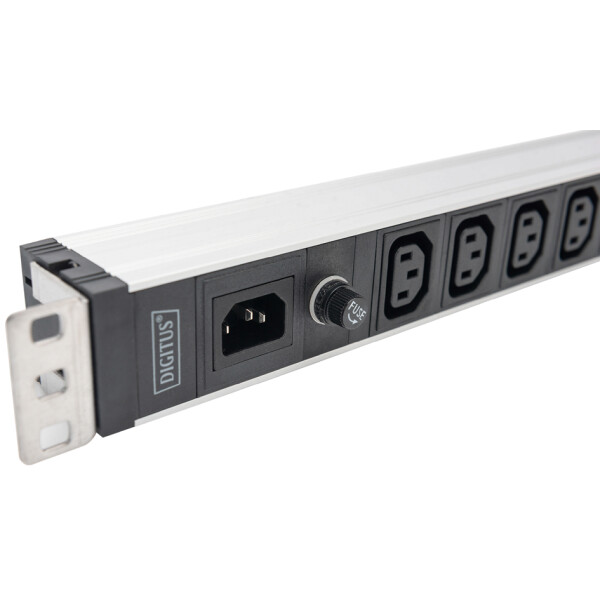 DIGITUS 19" Kaltgeräte-Steckdosenleiste, 9-fach, 1 HE